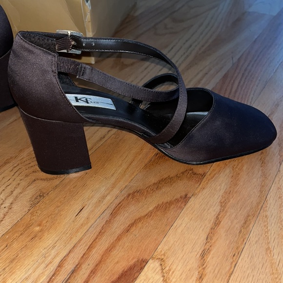 Brown satin block heel crossover Sz 9 - Picture 10 of 13